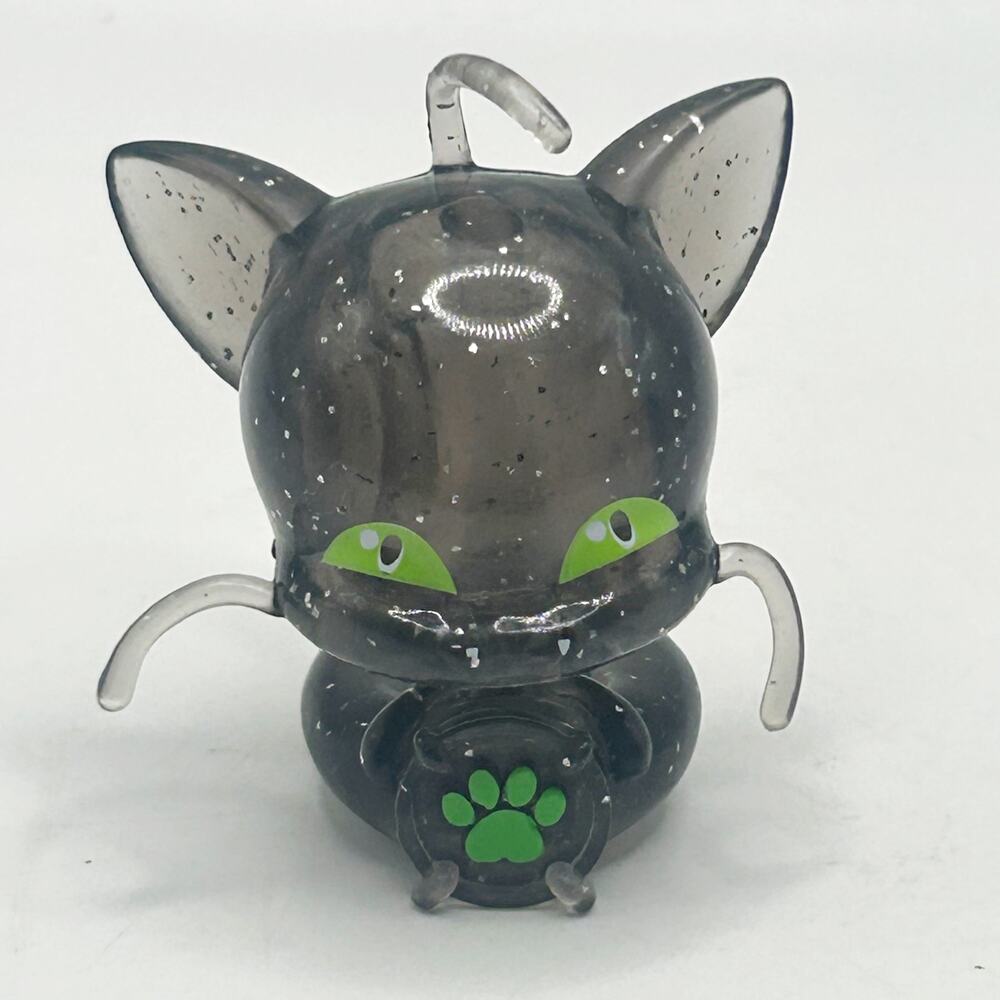 Miraculous Ladybug GLITTER PLAGG Miracle Kwami Surprise CHASE Figure 2022